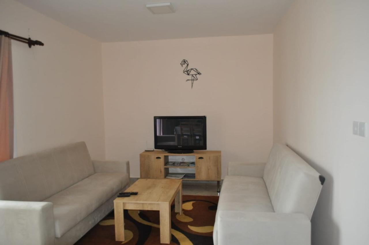 Alp Apartment فاماغوستا المظهر الخارجي الصورة