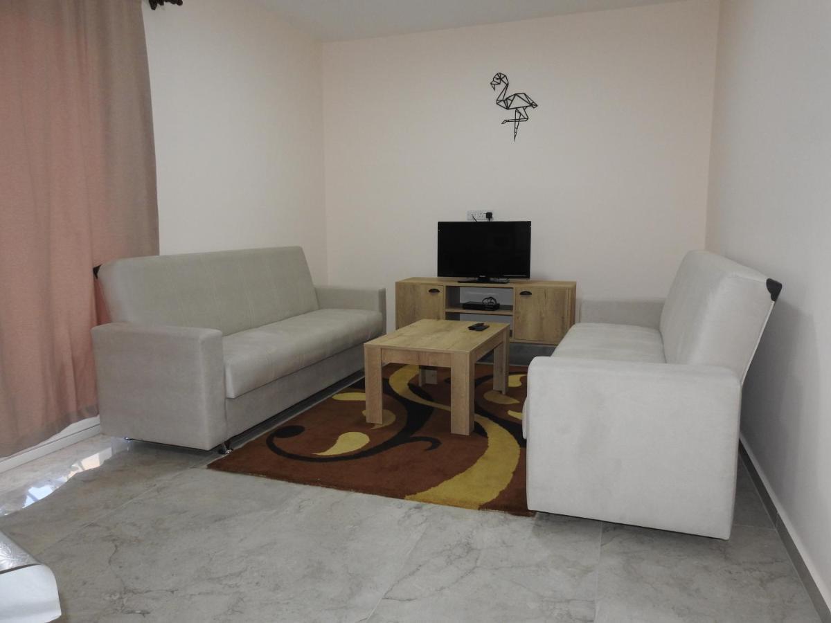 Alp Apartment فاماغوستا المظهر الخارجي الصورة